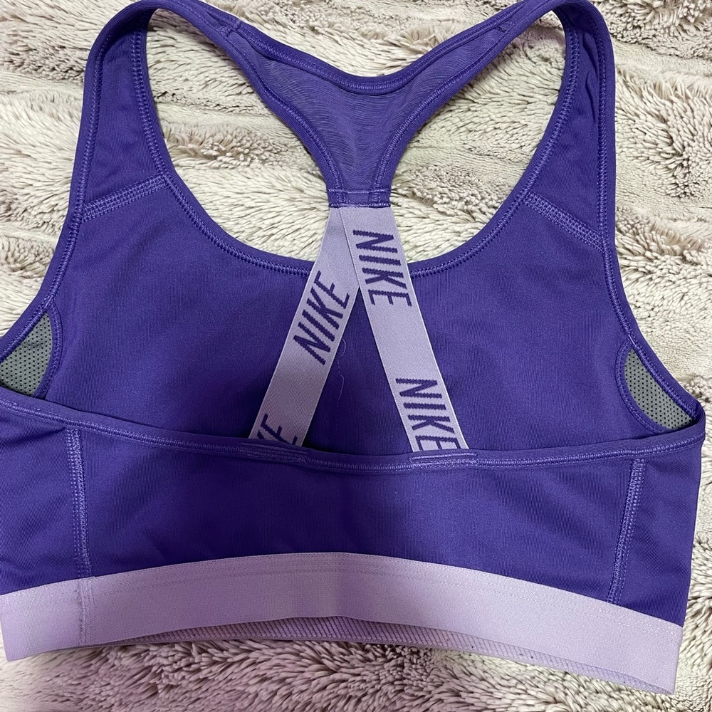 Nike Sports Bra - Picture 2 of 3